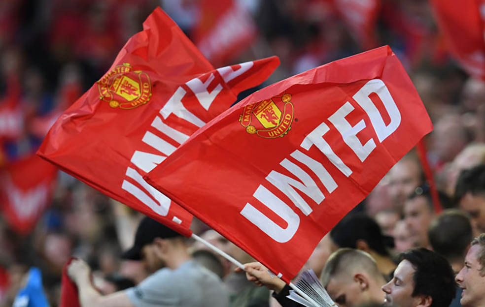 Transfer Latest: Mount lauds Man United medics in bid to woo Nkunku