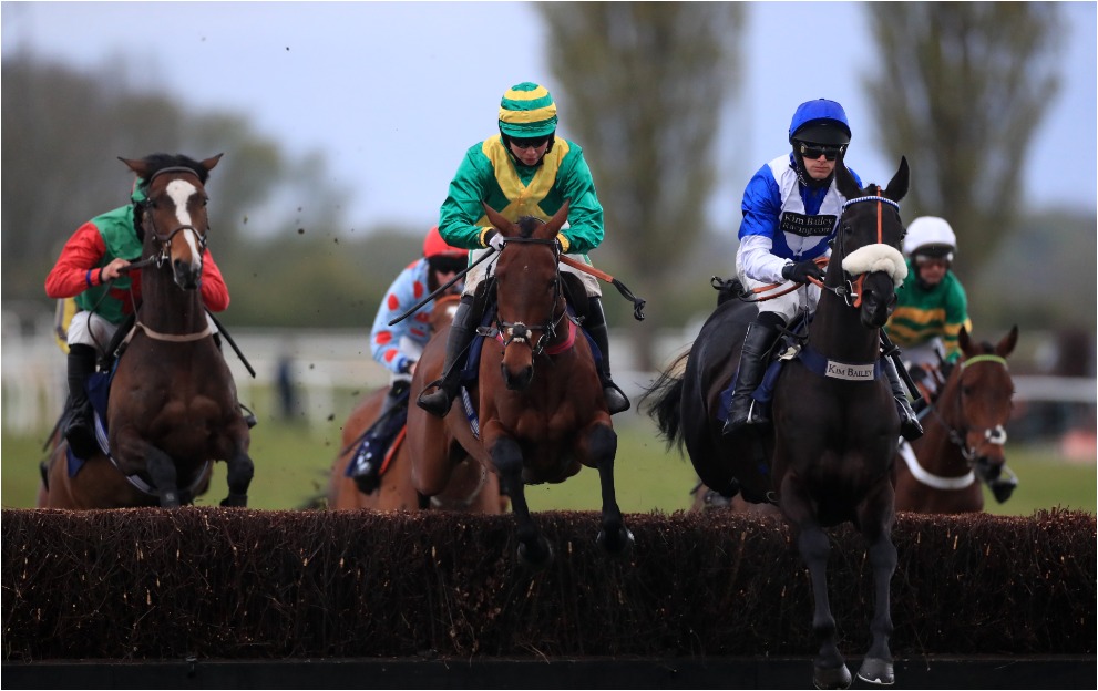 Lucky 15 Tips: Monday’s best bets across the tracks using our NAPs table