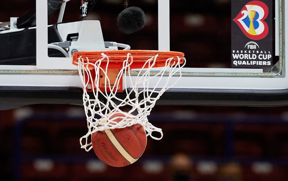 Point Spread Meaning: Understanding Point Spreads in Sports Betting 
